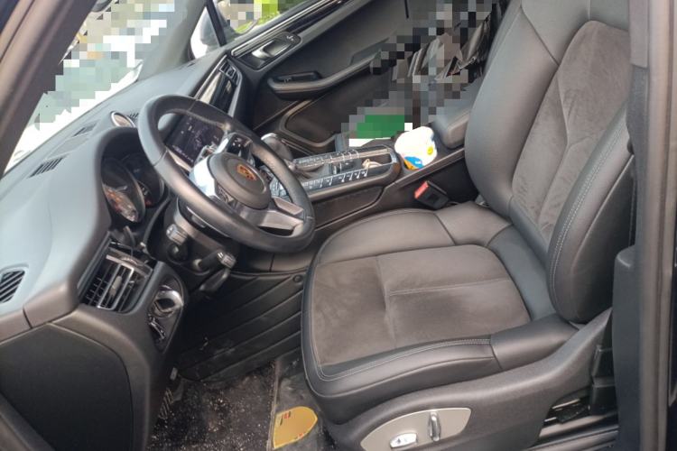 Used Porsche Macan 2021 Macan S 3.0T Left Front Seat