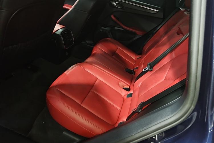 Used Porsche Macan 2021 Macan 2.0T Left Rear Seat