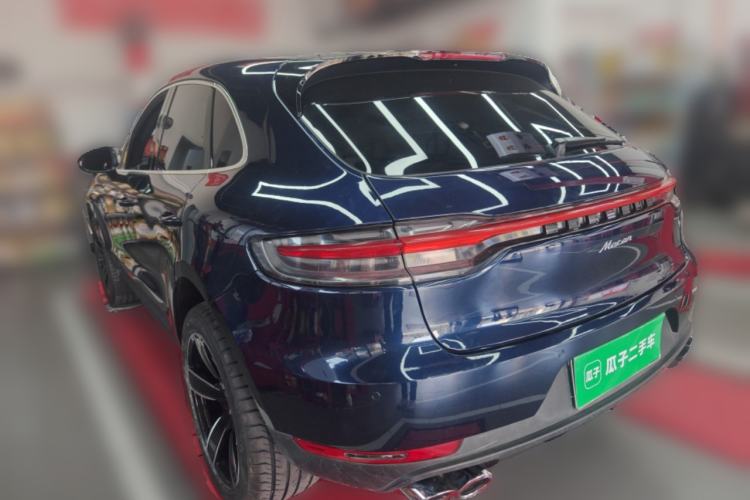 Used Porsche Macan 2021 Macan 2.0T Rear Left 45 Deg