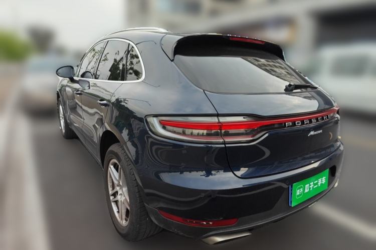 Used Porsche Macan 2021 Macan 2.0T Rear Left 45 Deg