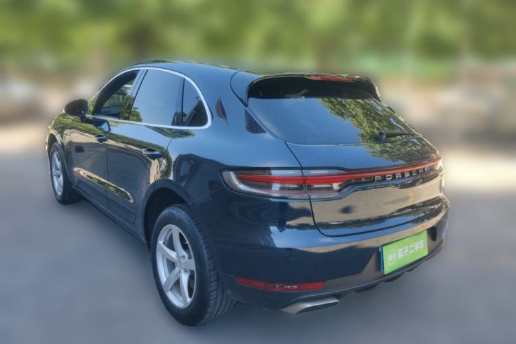 Used Porsche Macan 2021 Macan 2.0T Rear Left 45 Deg
