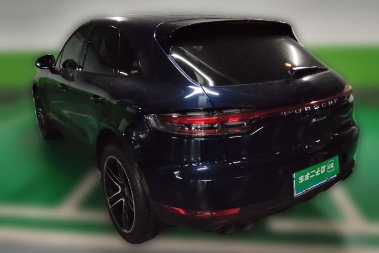 Used Porsche Macan 2021 Macan 2.0T Rear Left 45 Deg
