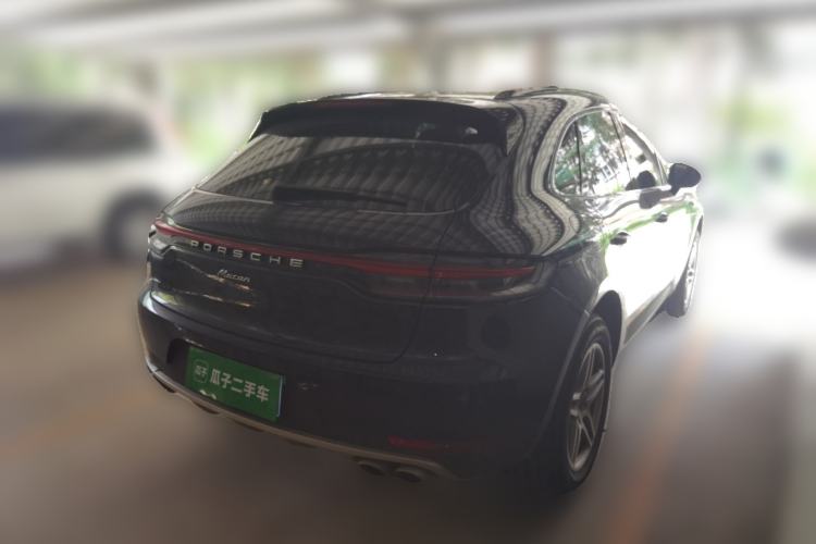 Used Porsche Macan 2021 Macan 2.0T Rear Right 45 Deg
