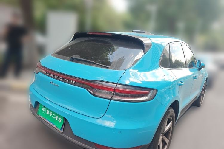 Used Porsche Macan 2021 Macan 2.0T Rear Right 45 Deg
