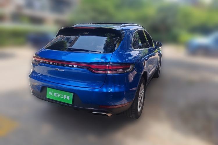 Used Porsche Macan 2021 Macan 2.0T Rear Right 45 Deg