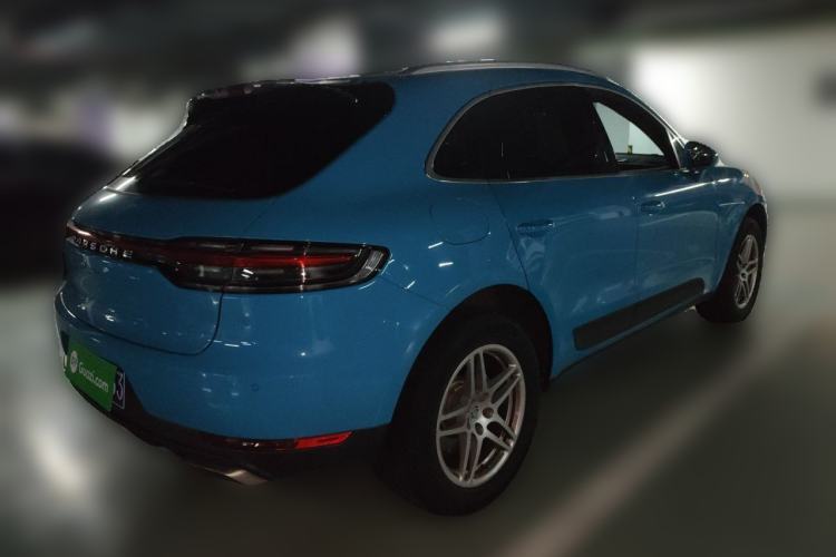 Used Porsche Macan 2021 Macan 2.0T Rear Right 45 Deg