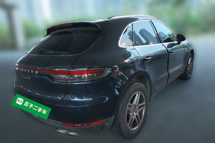 Used Porsche Macan 2021 Macan 2.0T Rear Right 45 Deg