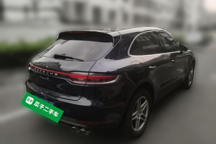 Used Porsche Macan 2021 Macan 2.0T Rear Right 45 Deg