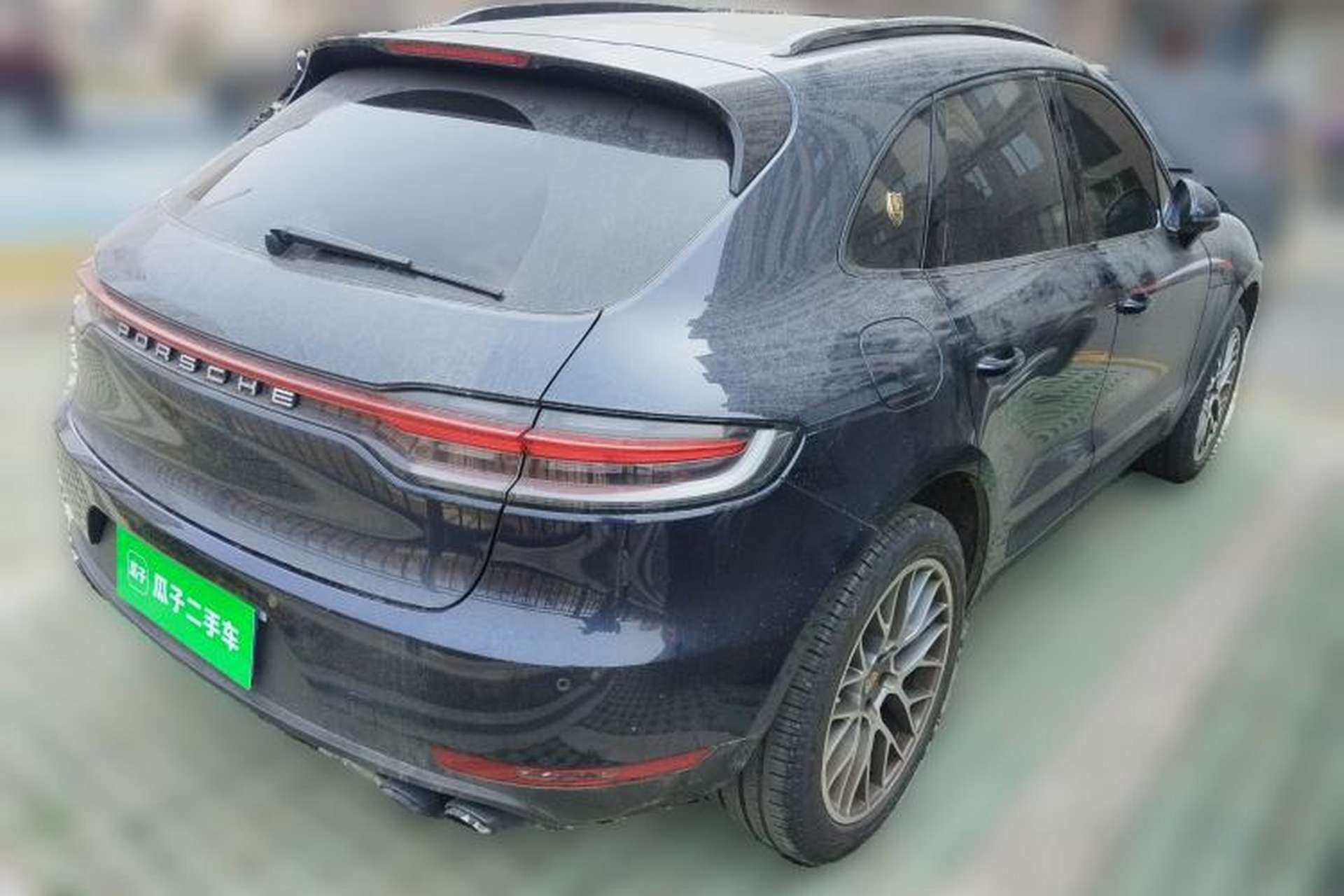 Used Porsche Macan 2021 Macan 2.0T Rear Right 45 Deg