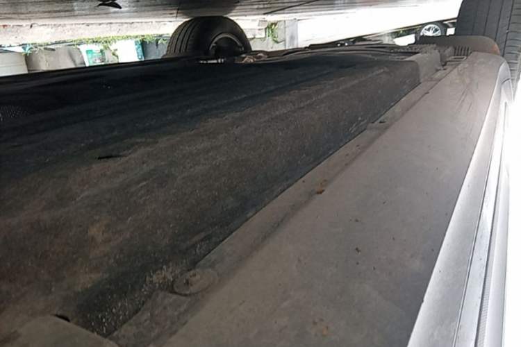 Used Porsche Macan 2021 Macan 2.0T Right Side Sill