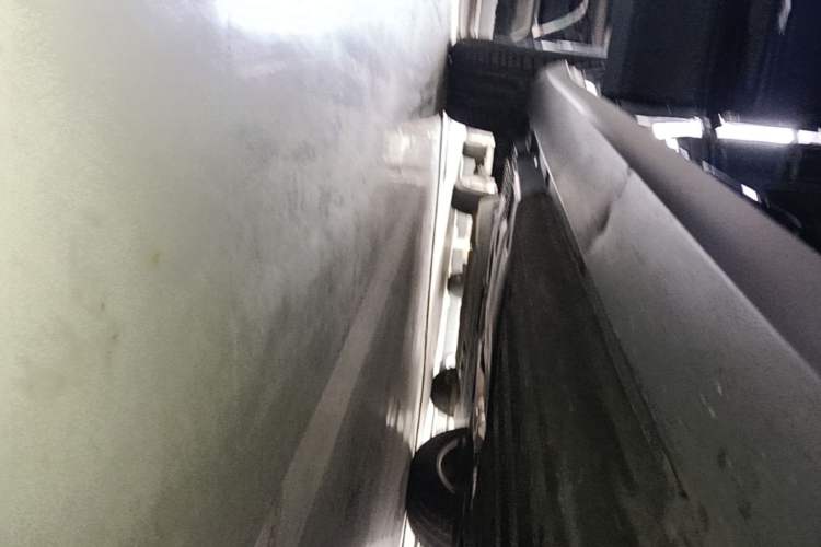 Used Porsche Macan 2021 Macan 2.0T Right Side Sill