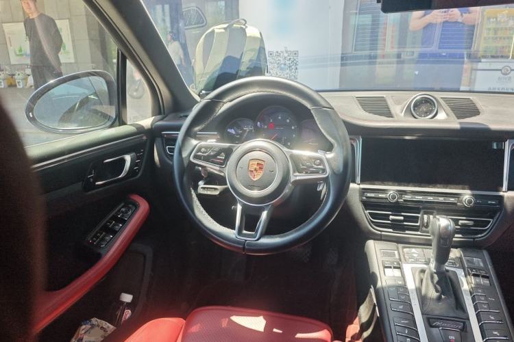 Used Porsche Macan 2021 Macan 2.0T Steering Wheel