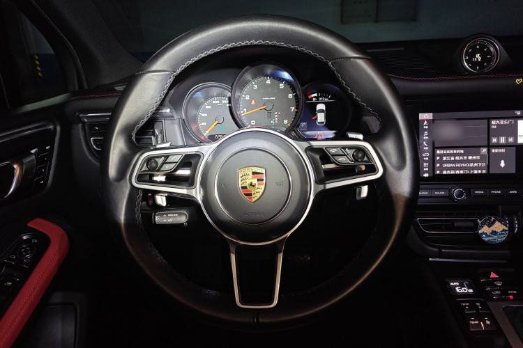 Used Porsche Macan 2021 Macan 2.0T Steering Wheel