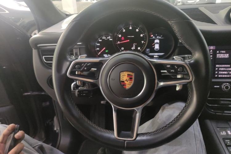 Used Porsche Macan 2021 Macan 2.0T Steering Wheel
