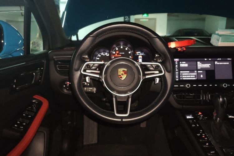 Used Porsche Macan 2021 Macan 2.0T Steering Wheel