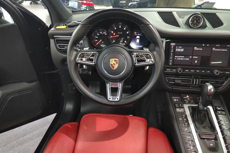 Used Porsche Macan 2021 Macan 2.0T Steering Wheel