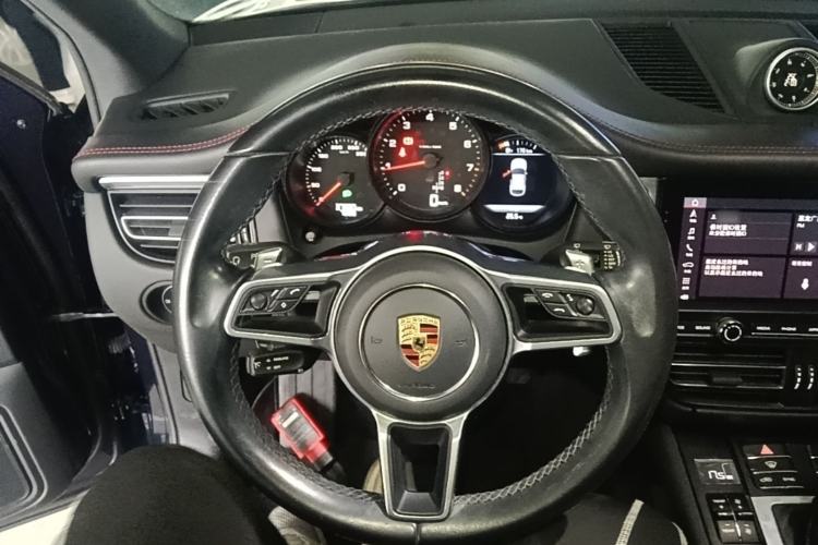Used Porsche Macan 2021 Macan 2.0T Steering Wheel
