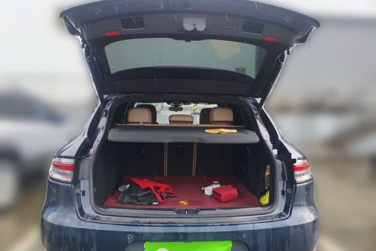 Used Porsche Macan 2021 Macan 2.0T Trunk