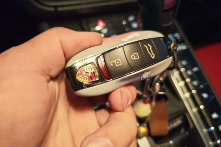 Used Porsche Macan 2021 Macan 2.0T Vehicle Key
