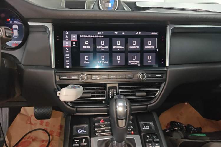 Used Porsche Macan 2021 Macan 2.0T Audio And AC Panel