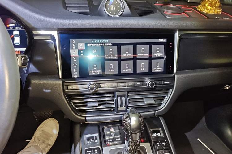 Used Porsche Macan 2021 Macan 2.0T Audio And AC Panel