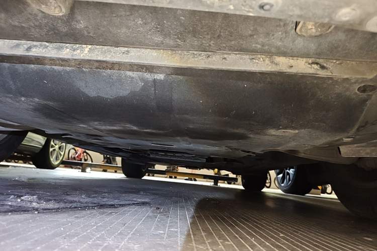Used Porsche Macan 2021 Macan 2.0T Chassis Front