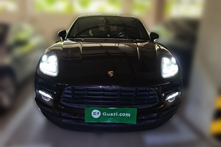 Used Porsche Macan 2021 Macan 2.0T Front