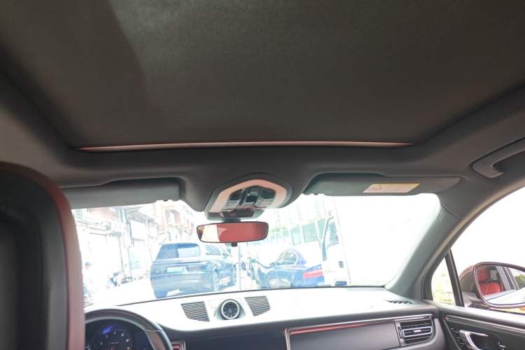 Used Porsche Macan 2021 Macan 2.0T Headliner