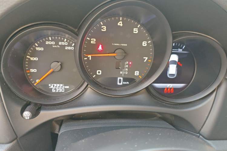 Used Porsche Macan 2021 Macan 2.0T Instrument Cluster