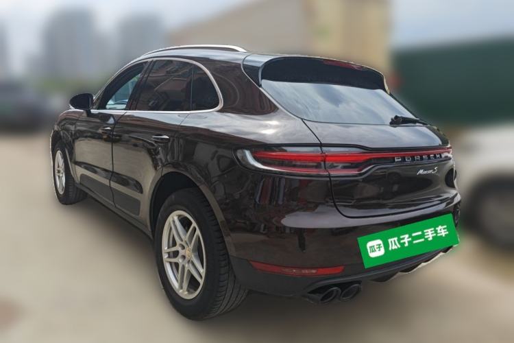 Used Porsche Macan 2021 Macan 2.0T Rear Left 45 Deg