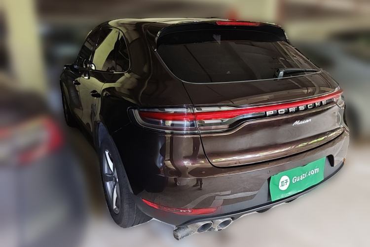 Used Porsche Macan 2021 Macan 2.0T Rear Left 45 Deg