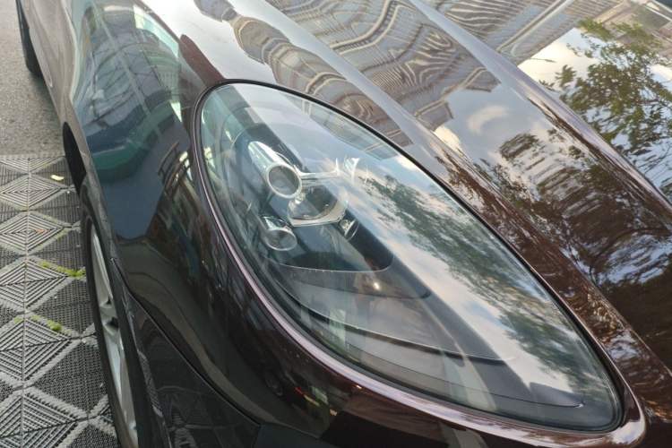 Used Porsche Macan 2021 Macan 2.0T Right Front Headlight