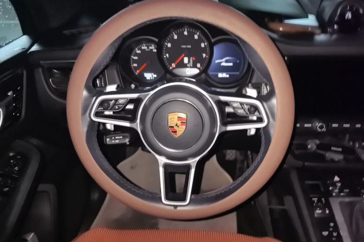 Used Porsche Macan 2021 Macan 2.0T Steering Wheel