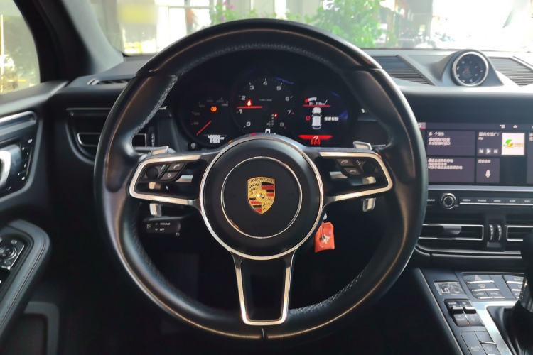 Used Porsche Macan 2021 Macan 2.0T Steering Wheel