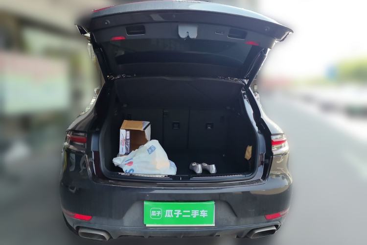 Used Porsche Macan 2021 Macan 2.0T Trunk
