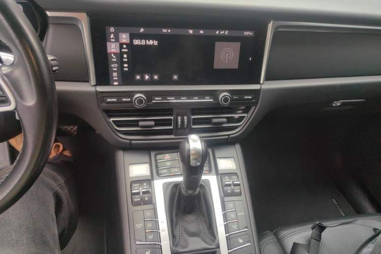 Used Porsche Macan 2021 Macan 2.0T Audio And AC Panel