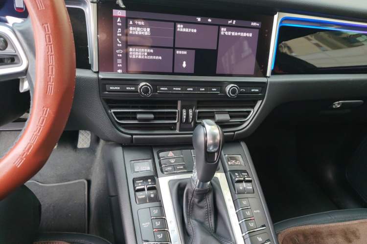 Used Porsche Macan 2021 Macan 2.0T Audio And AC Panel