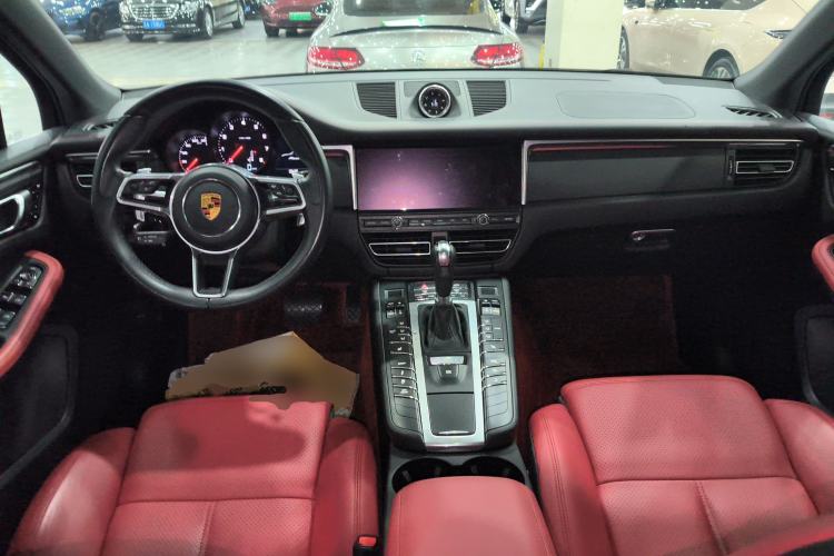 Used Porsche Macan 2021 Macan 2.0T Center Console