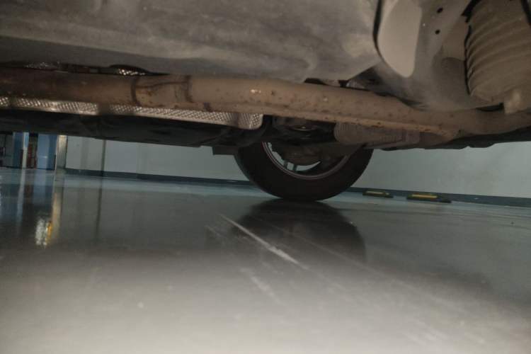 Used Porsche Macan 2021 Macan 2.0T Chassis Rear Left