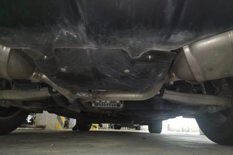 Used Porsche Macan 2021 Macan 2.0T Chassis Rear