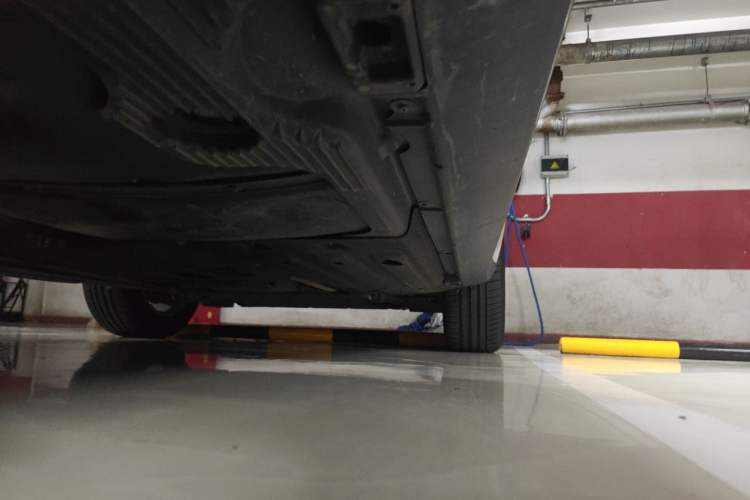 Used Porsche Macan 2021 Macan 2.0T Chassis Rear Right