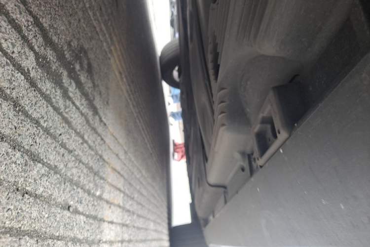 Used Porsche Macan 2021 Macan 2.0T Chassis Rear Right