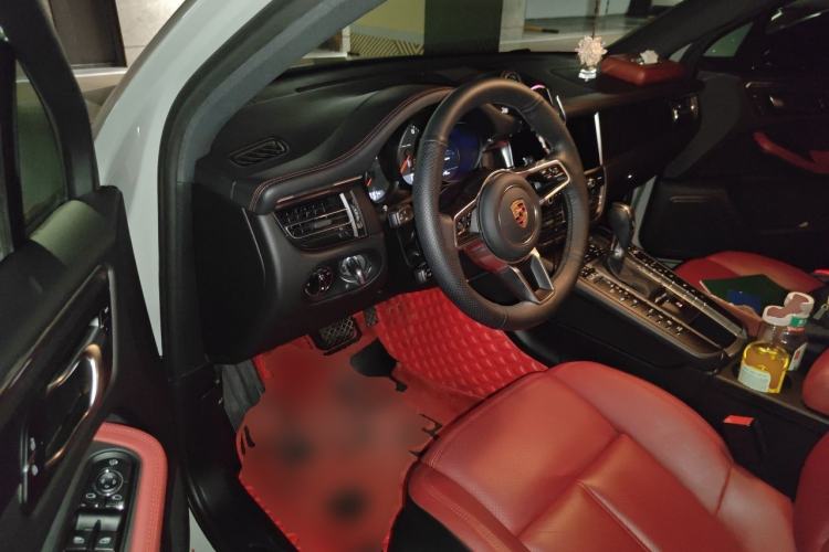 Used Porsche Macan 2021 Macan 2.0T Driver Seat