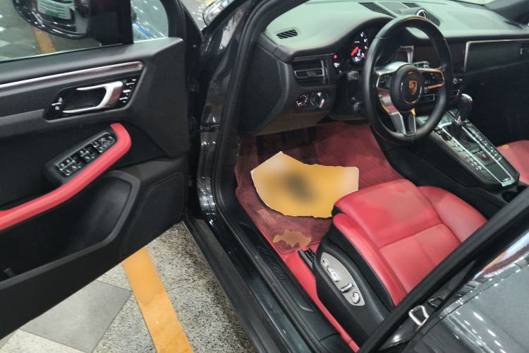 Used Porsche Macan 2021 Macan 2.0T Driver Seat