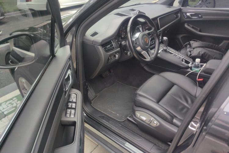 Used Porsche Macan 2021 Macan 2.0T Driver Seat