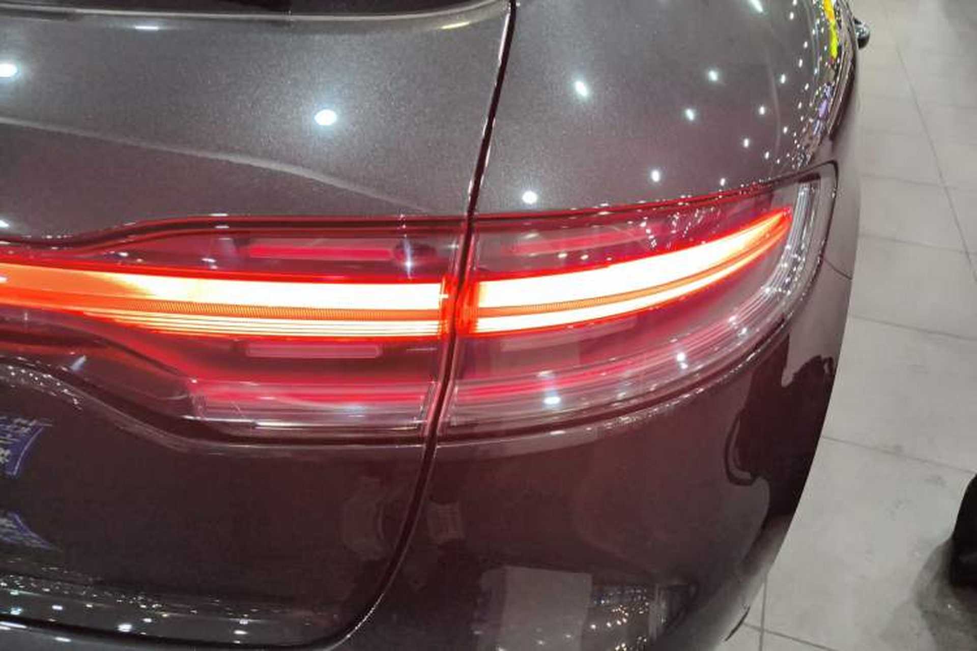 Used Porsche Macan 2021 Macan 2.0T Exterior 3