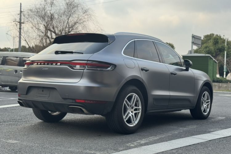 Used Porsche Macan 2021 Macan 2.0T Exterior 3