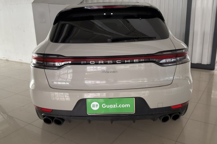 Used Porsche Macan 2021 Macan 2.0T Exterior 3