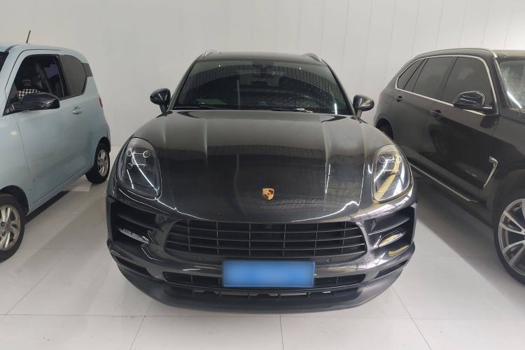 Used Porsche Macan 2021 Macan 2.0T Front