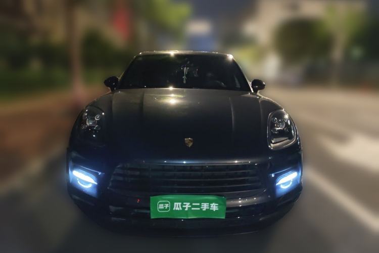Used Porsche Macan 2021 Macan 2.0T Front
